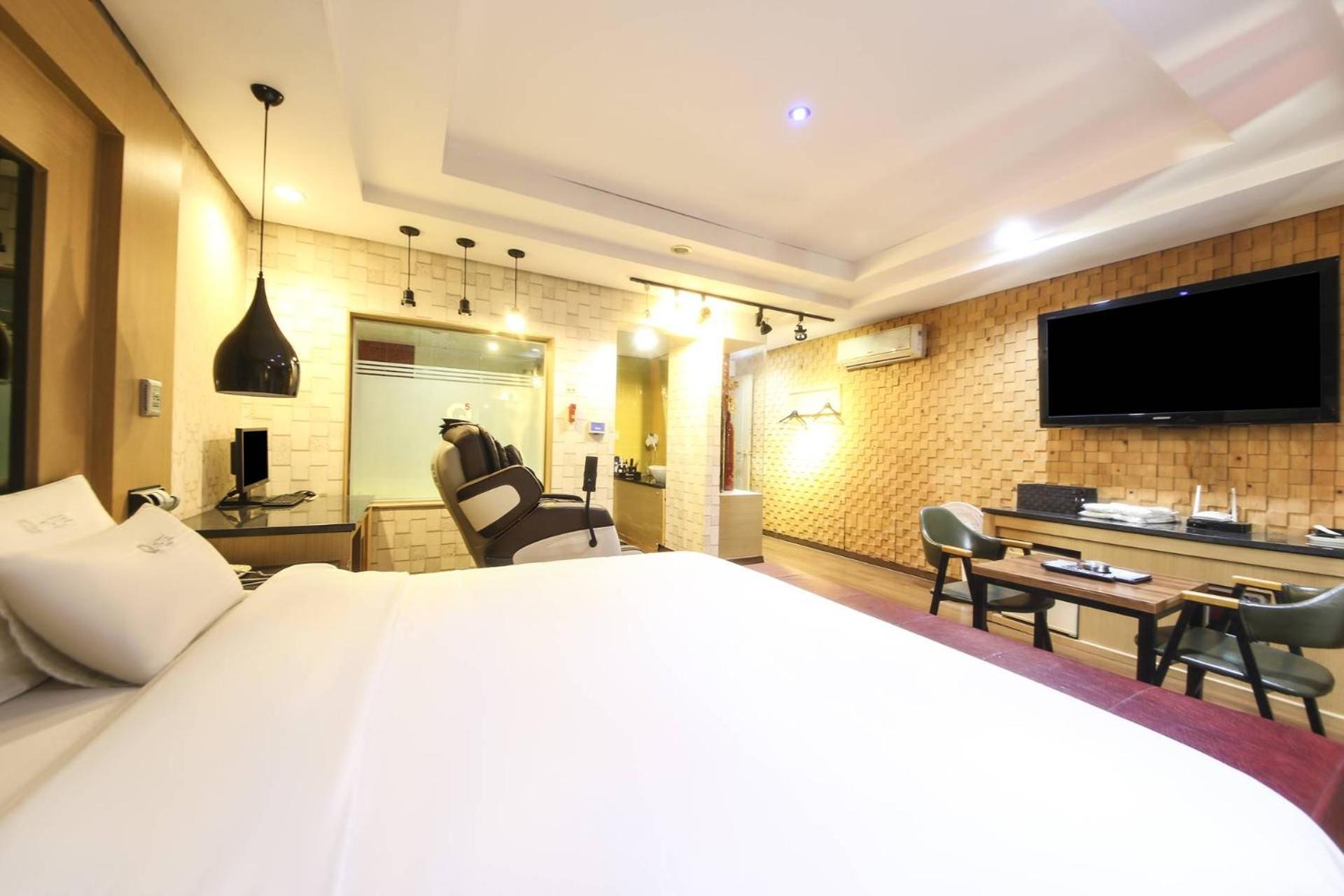 Q5 Hotel Busan Songdo Cameră foto